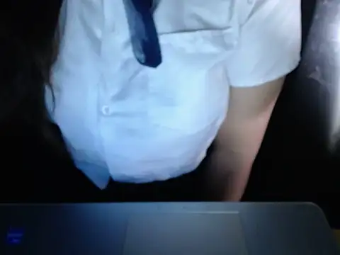 Snapshot of maian_love chatting on 01-18-26, 07:06 maian love online show from 01-18-26, 07:06