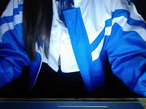 Snapshot of maian_love chatting on 02-13-26, 05:57 maian love online show from 02-13-26, 05:57