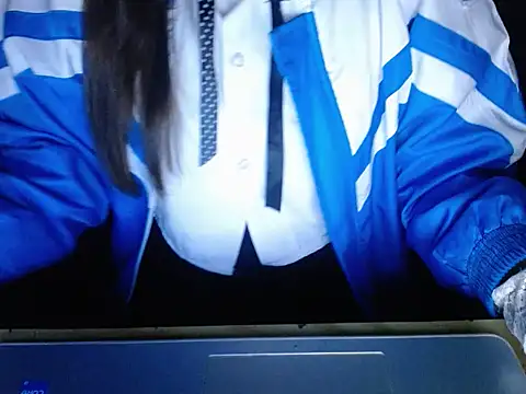 Snapshot of maian_love chatting on 02-15-26, 07:35 maian love online show from 02-15-26, 07:35