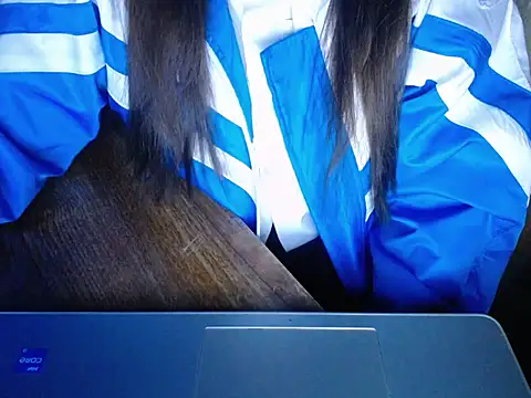 Snapshot of maian_love chatting on 02-10-26, 07:02 maian love online show from 02-10-26, 07:02