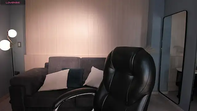 MadisonKane online show from 04-20-26, 11:13