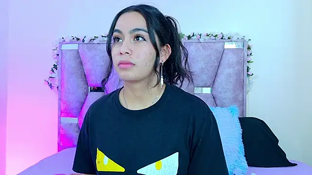 iris and damian online show from 04-12-26, 05:16