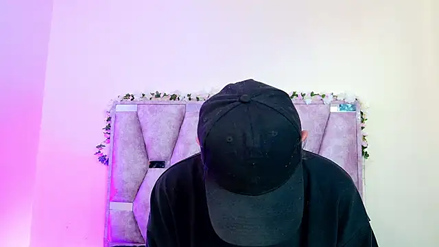 iris and damian online show from 03-18-26, 05:47