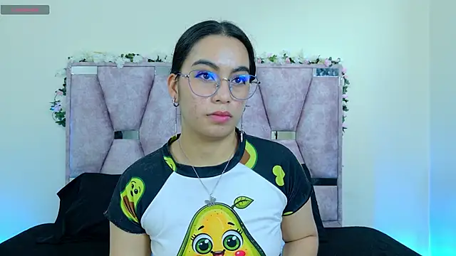 iris and damian online show from 12-05-25, 03:43