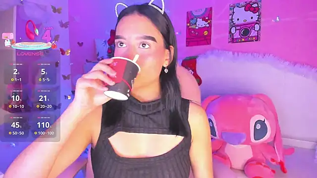 Snapshot of isabella_castillo_ chatting on 01-07-26, 08:47 isabella castillo online show from 01-07-26, 08:47