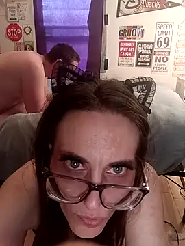 snowbird1117 online show from 04-04-26, 01:12