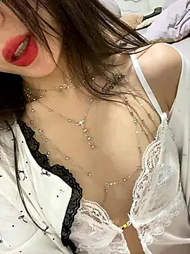 Snapshot of yaqing666 chatting on 01-08-26, 12:22 yaqing666 online show from 01-08-26, 12:22