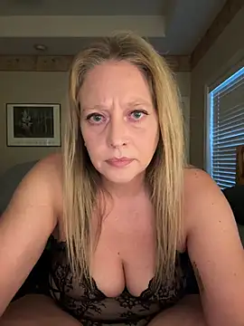 MissyLovelace online show from 06-13-26, 11:52