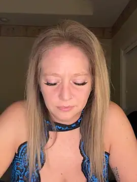 Snapshot of MissyLovelace chatting on 02-17-26, 12:13 MissyLovelace online show from 02-17-26, 12:13