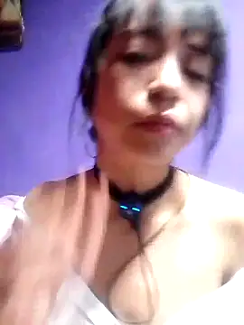 Snapshot of Honey_bun06 chatting on 06-19-26, 05:57 Honey bun06 online show from 06-19-26, 05:57