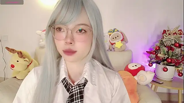 Snapshot of Miyeoonn chatting on 12-15-25, 07:31 Miyeoonn online show from 12-15-25, 07:31