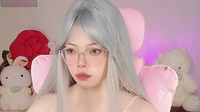 Snapshot of Miyeoonn chatting on 04-19-26, 06:03 Miyeoonn online show from 04-19-26, 06:03