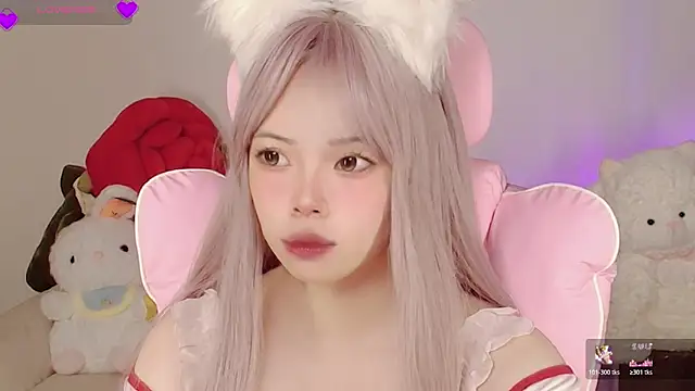 Snapshot of Miyeoonn chatting on 05-21-26, 06:05 Miyeoonn online show from 05-21-26, 06:05