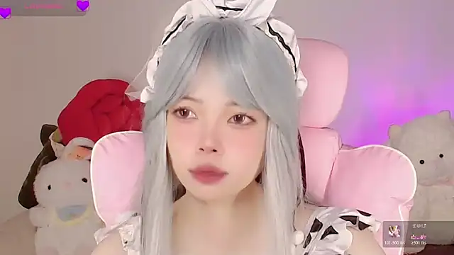 Snapshot of Miyeoonn chatting on 04-28-26, 03:05 Miyeoonn online show from 04-28-26, 03:05