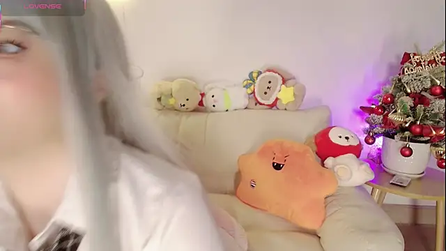 Snapshot of Miyeoonn chatting on 12-16-25, 01:04 Miyeoonn online show from 12-16-25, 01:04