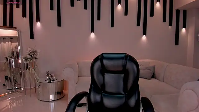 ChloeManson online show from 02-07-25, 09:04