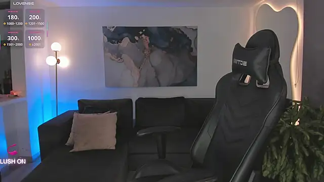 ChloeManson online show from 04-13-26, 11:20