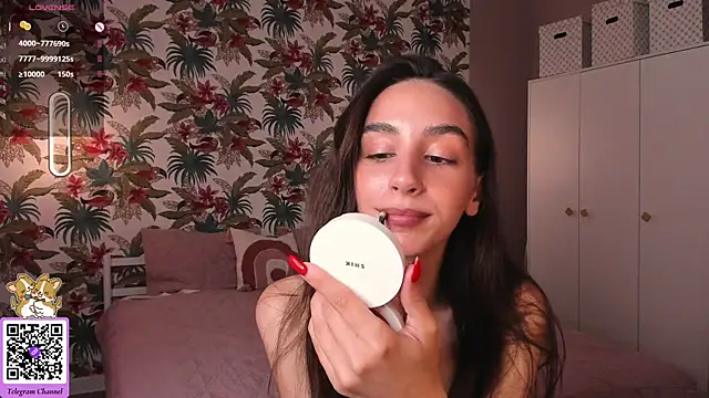 Snapshot of Elizwise chatting on 06-26-26, 04:29 Elizwise online show from 06-26-26, 04:29