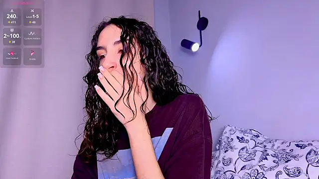 Elizwise online show from 02-27-26, 04:12