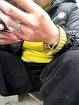 muutoo online show from 01-11-26, 08:54