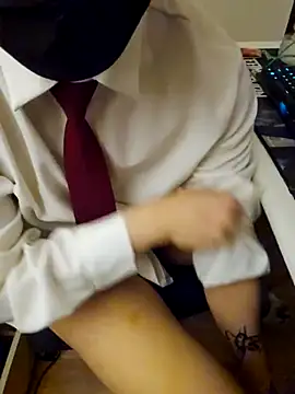 ttkk12132 online show from 12-14-25, 02:55