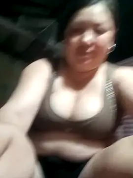 Snapshot of sary-hot2x chatting on 03-04-26, 01:08 sary-hot2x online show from 03-04-26, 01:08