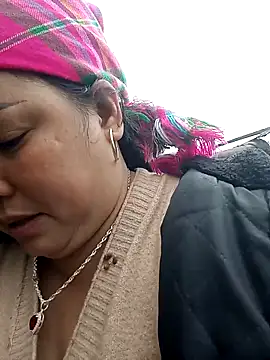 Snapshot of sary-hot2x chatting on 03-15-26, 03:35 sary-hot2x online show from 03-15-26, 03:35