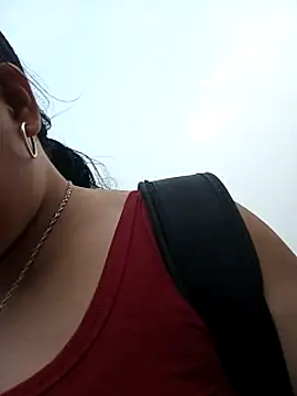 Snapshot of sary-hot2x chatting on 04-15-26, 11:05 sary-hot2x online show from 04-15-26, 11:05