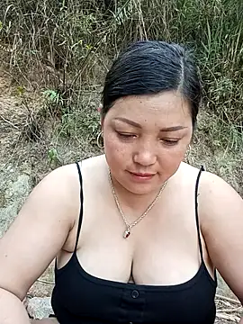 Snapshot of sary-hot2x chatting on 04-14-26, 10:42 sary-hot2x online show from 04-14-26, 10:42