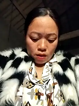 AlilaK2 online show from 12-16-25, 01:37