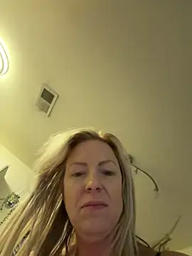 Snapshot of sinfulsara chatting on 02-20-26, 10:17 sinfulsara online show from 02-20-26, 10:17