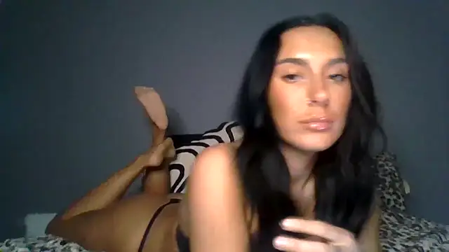 Snapshot of X-Naughty_Nicole-X chatting on 02-05-26, 01:23 X-Naughty Nicole-X online show from 02-05-26, 01:23