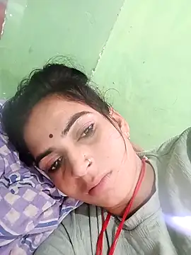 Snapshot of Big_soniya55A chatting on 05-13-26, 02:18 Big soniya55A online show from 05-13-26, 02:18