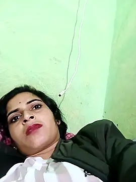 Snapshot of Big_soniya55A chatting on 12-22-25, 02:50 Big soniya55A online show from 12-22-25, 02:50