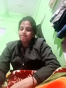 Snapshot of Big_soniya55A chatting on 02-03-26, 04:56 Big soniya55A online show from 02-03-26, 04:56