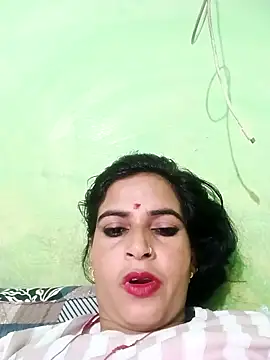 Snapshot of Big_soniya55A chatting on 05-05-26, 04:10 Big soniya55A online show from 05-05-26, 04:10