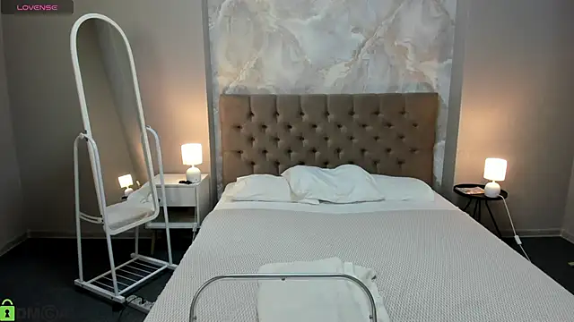 Graceee  online show from 03-26-26, 03:05