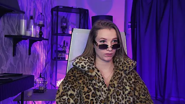 Megan Rodgers online show from 02-22-26, 05:47