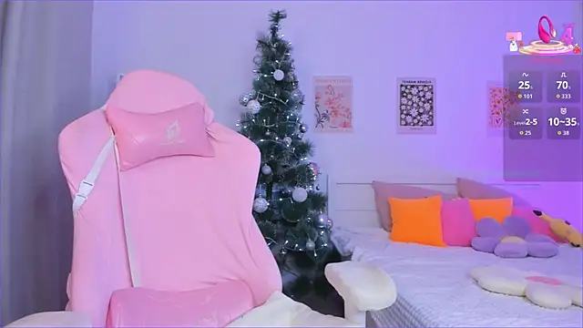 Ellie Nelson online show from 12-18-25, 02:49