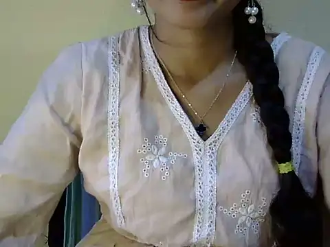 Snapshot of Shab_M chatting on 06-16-26, 06:24 Shab M online show from 06-16-26, 06:24