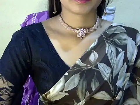 Snapshot of Shab_M chatting on 06-29-26, 06:53 Shab M online show from 06-29-26, 06:53