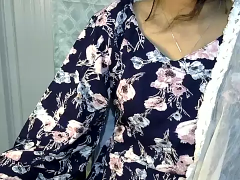 Snapshot of Shab_M chatting on 02-23-26, 05:35 Shab M online show from 02-23-26, 05:35