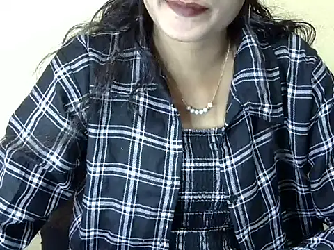 Snapshot of Shab_M chatting on 02-07-26, 05:59 Shab M online show from 02-07-26, 05:59