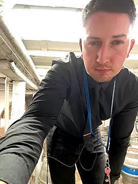 dirtyanal23 online show from 12-21-25, 10:32