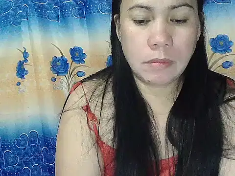 Snapshot of sweet_candy52 chatting on 03-10-26, 06:34 sweet candy52 online show from 03-10-26, 06:34