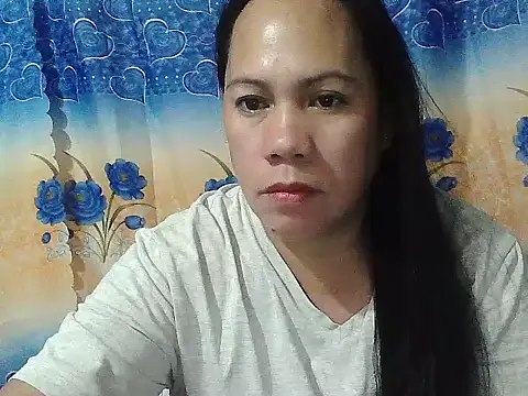 Snapshot of sweet_candy52 chatting on 03-08-26, 07:17 sweet candy52 online show from 03-08-26, 07:17