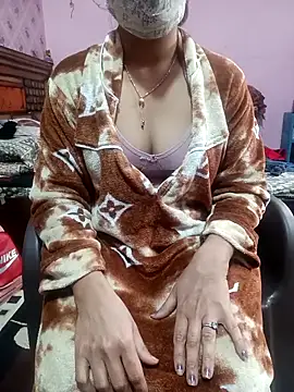 Snapshot of Tanya_Sharma98 chatting on 12-18-25, 09:36 Tanya Sharma98 online show from 12-18-25, 09:36