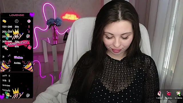 Deborah lowe online show from 04-10-26, 03:52