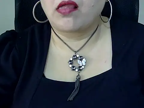 Soniya Sha online show from 05-13-26, 07:26