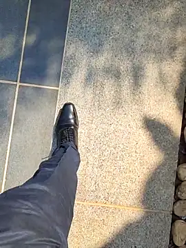 boyfromMum bai online show from 04-20-26, 09:45